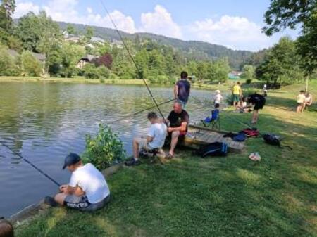 Brezplačni ribiški tečaji za otroke v organizaciji Koroške ribiške družine (1)